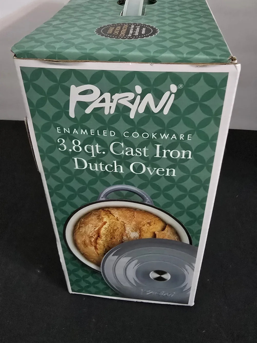 3.8 Qt Cast Iron Dutch Oven - Light Blue